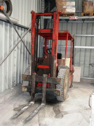 Matériels de chantiers — véhicules, le 21/03/11